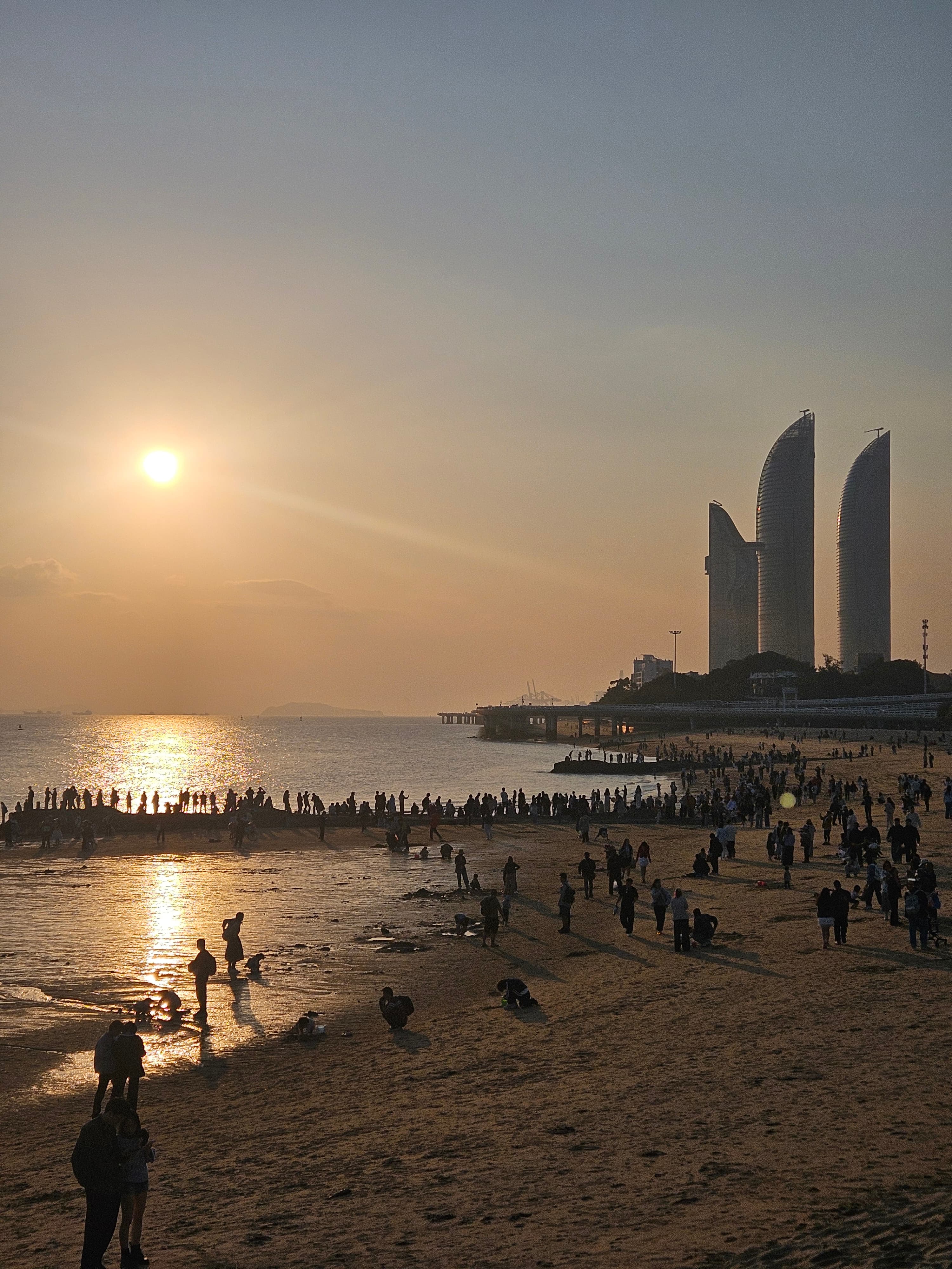 Sunset in Baicheng beach, Xiamen